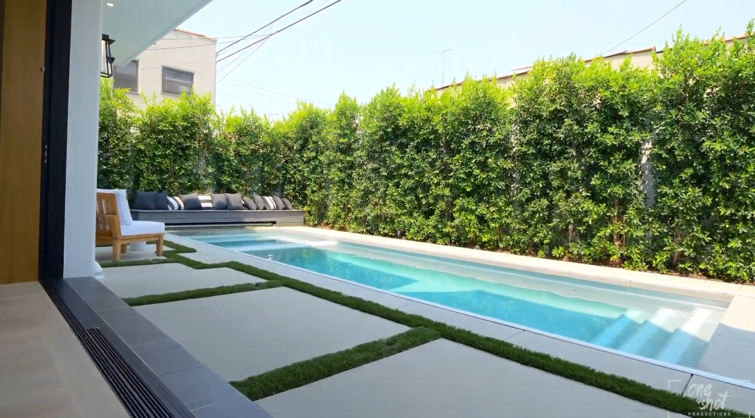 36 Interior Design Photos vs. 8235 W 4th St, Los Angeles Luxury Home Tour