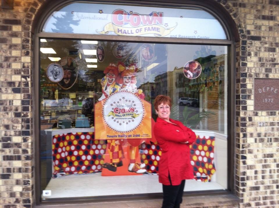 Pat Cashin's CLOWNALLEY TAMMY PARISH Visiting the International Clown