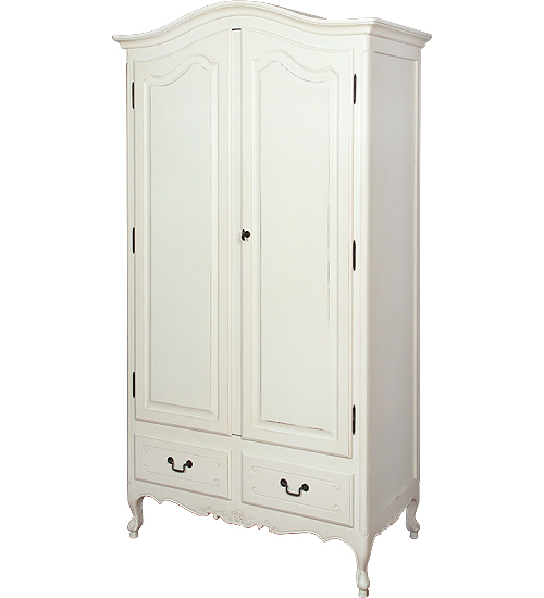 roomyshowroom: MUEBLE PROVENZAL