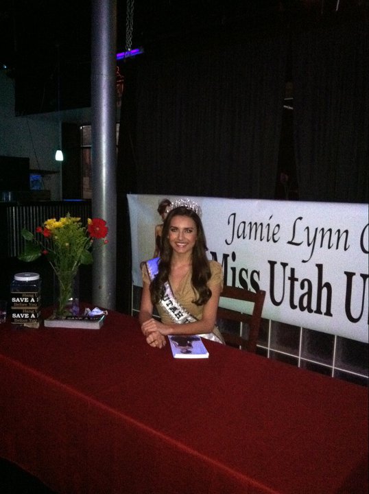 Misses Do Universo Miss Utah Usa 2011 Jamie Crandall