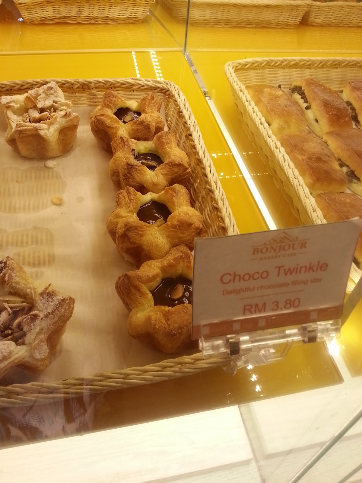 Bonjour Garden Bakery Cafe, Bukit Jelutong Shah Alam Nadira Ismail