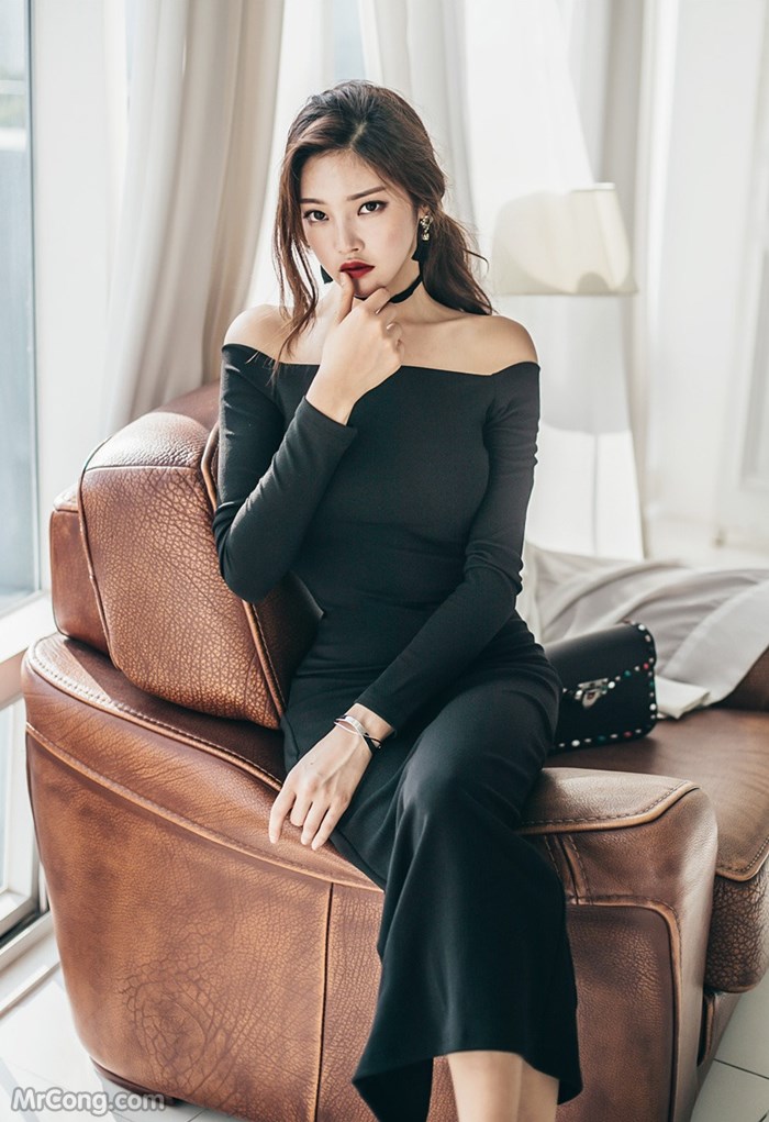 Beautiful Park Jung Yoon in the October 2016 fashion photo shoot (723 photos) photo 22-13
