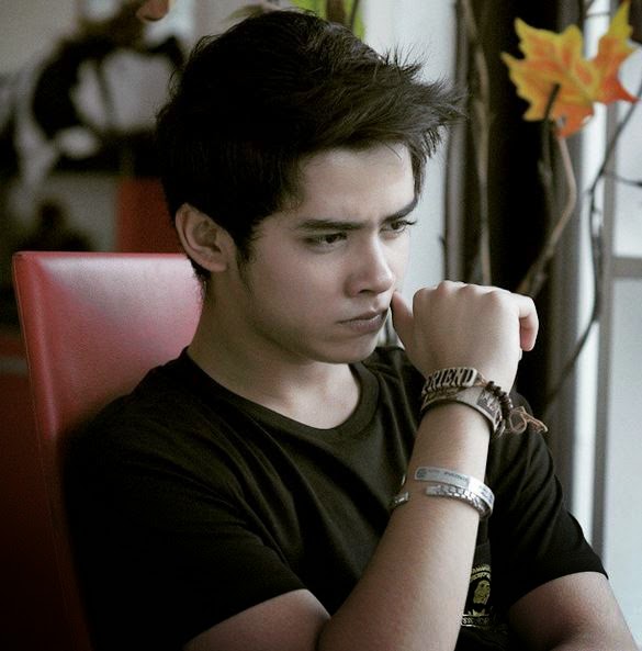 10 Aktor Terpopuler Dan Terganteng Indonesia Tahun 2017