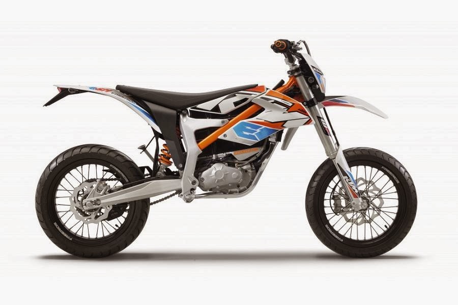 Streetlegal KTM Freeride ESM revealed