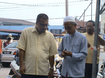 Bersama YBM Dato' Syed Omar Abdul Kadir Al Idrus