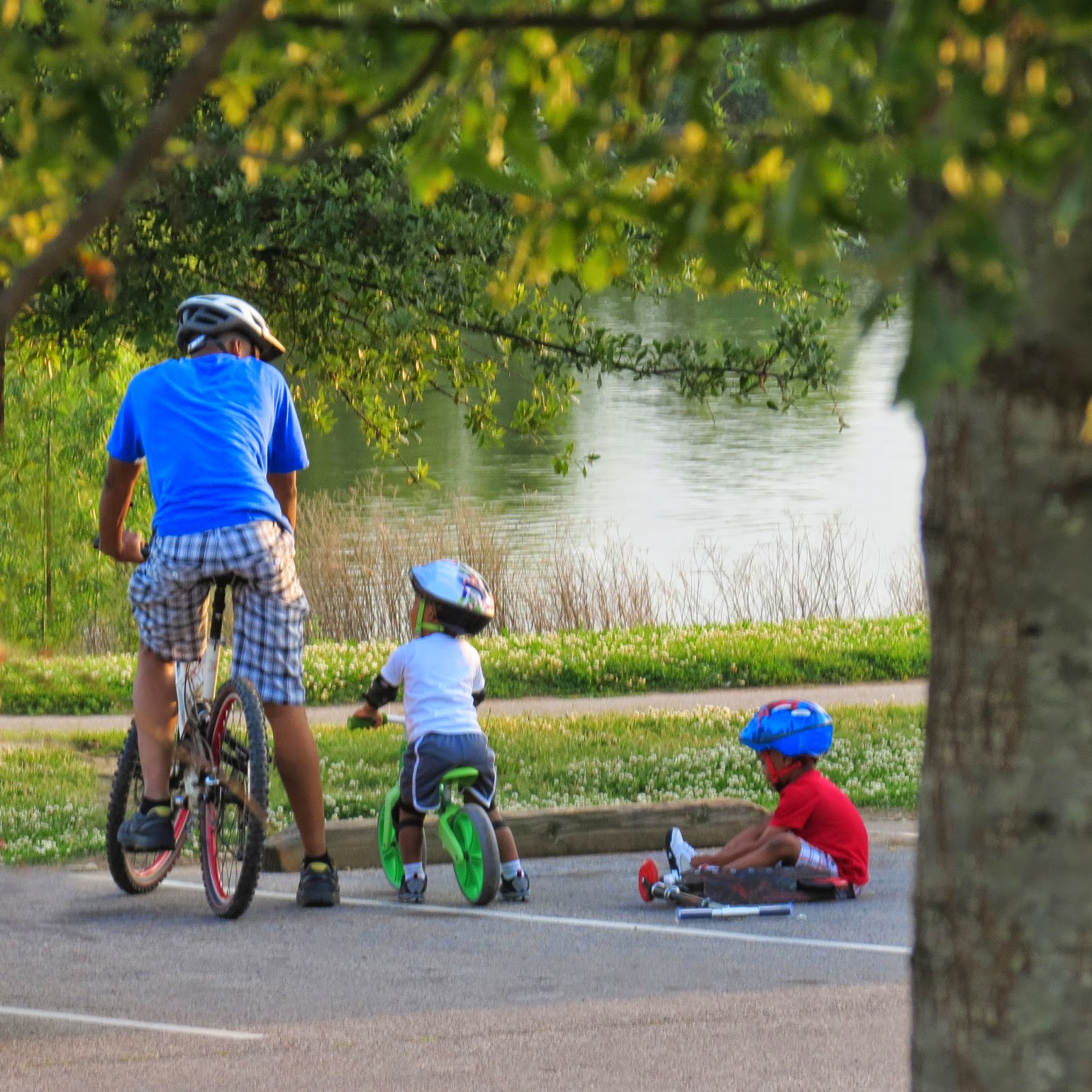 Memphis Cyclist What parents need to know when teaching a