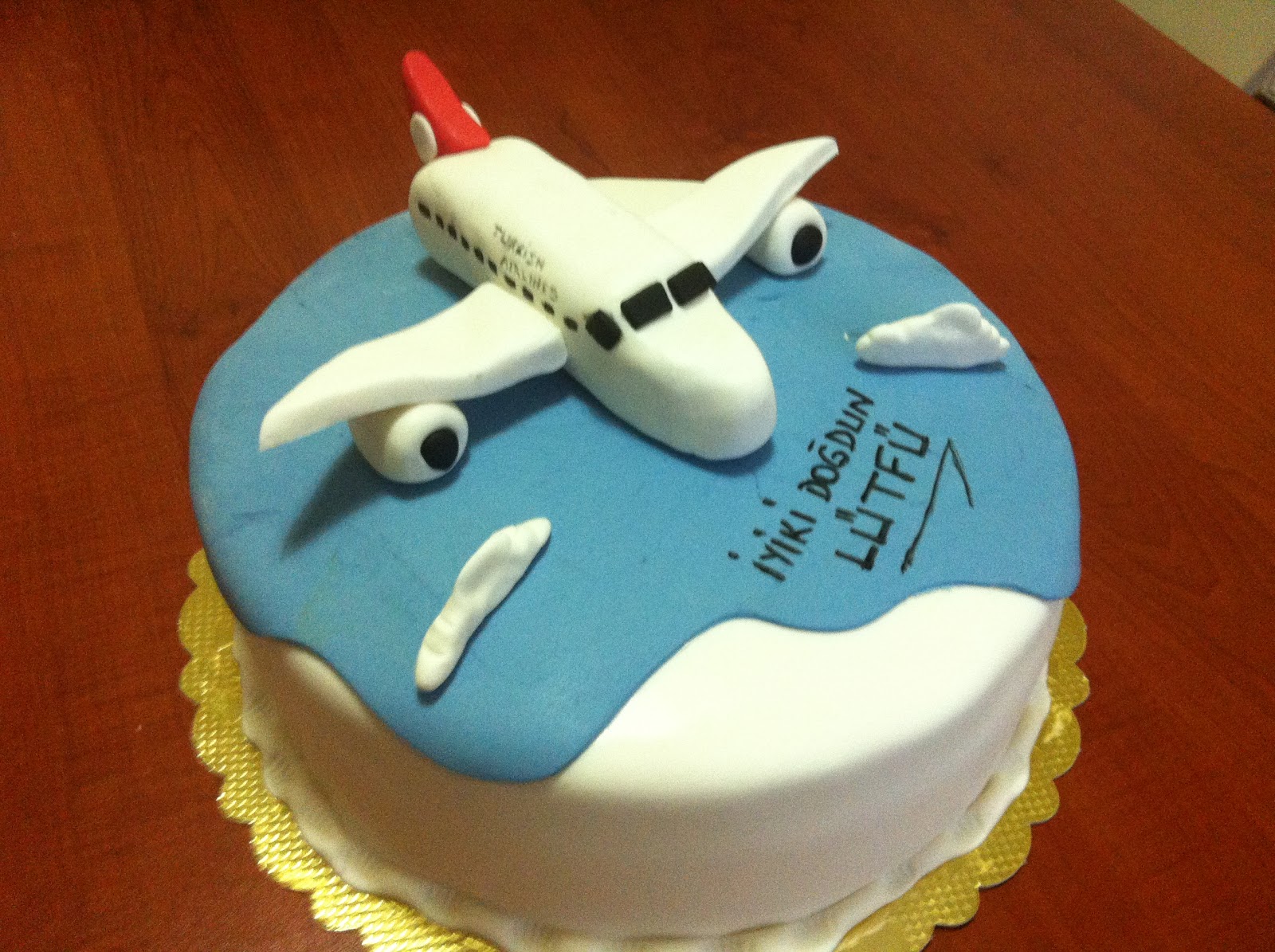 Gülsen Butik Pasta Uçaklı Pasta