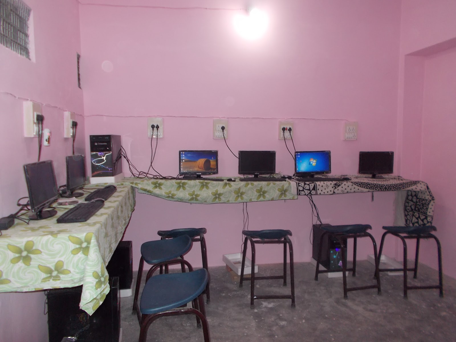 Sabera Computer unchi Takiya Mubarakpur