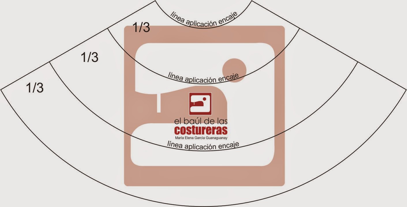 Jabot de tira bordada
