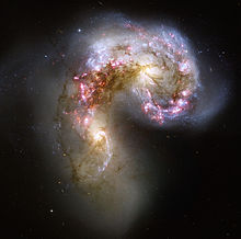 interação entre as galáxias