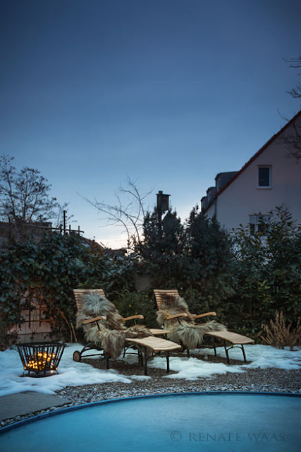 Solar-Lichterketten als stimmungsvolle Beleuchtung im Garten - auch im Winter