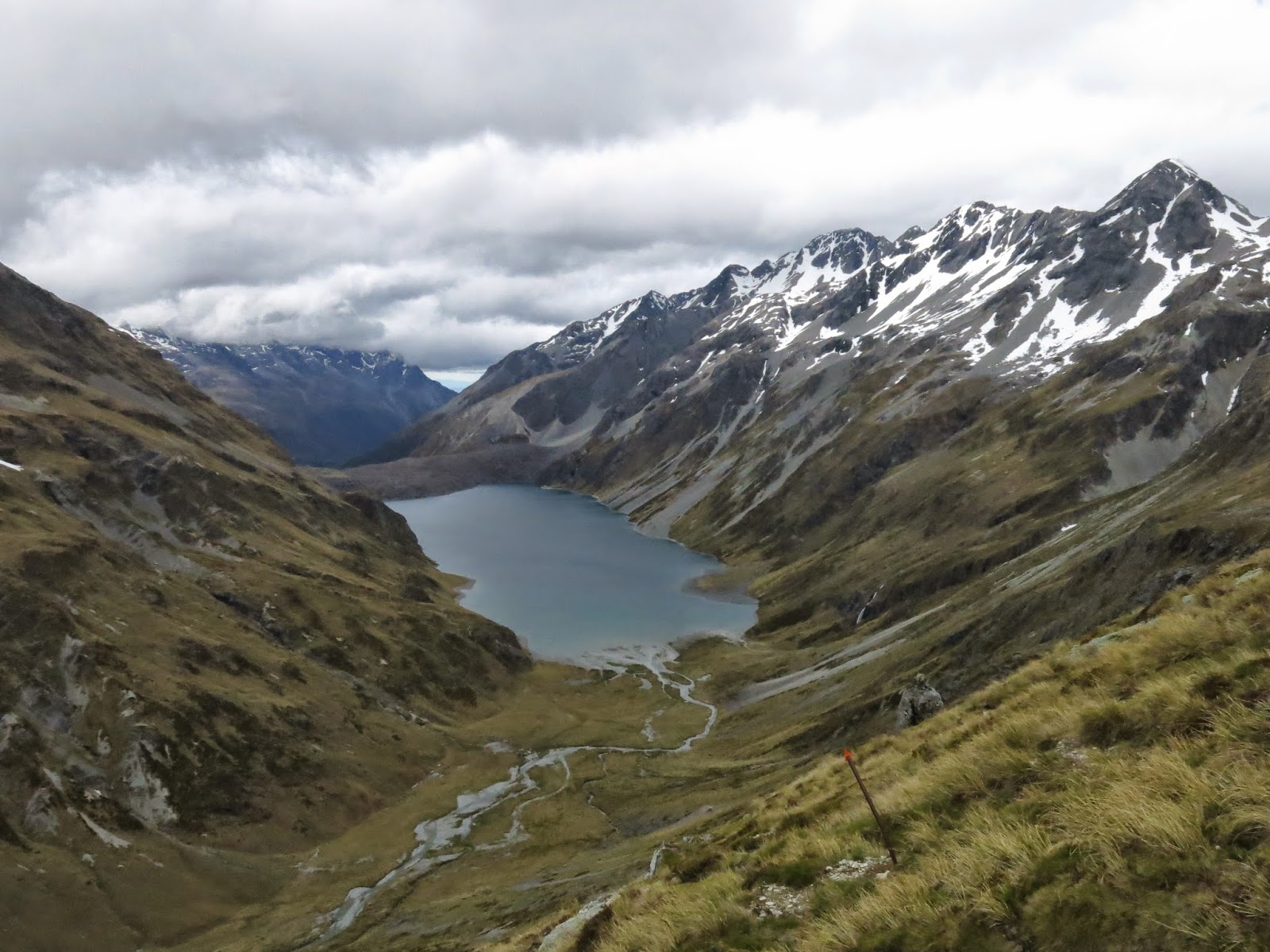 Dare pee stream visible