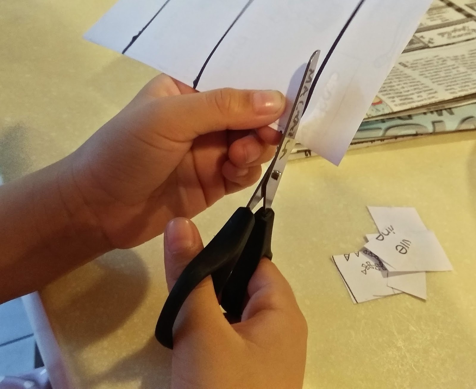 How to Teach a Child to Cut with Scissors Grade 1 Arts