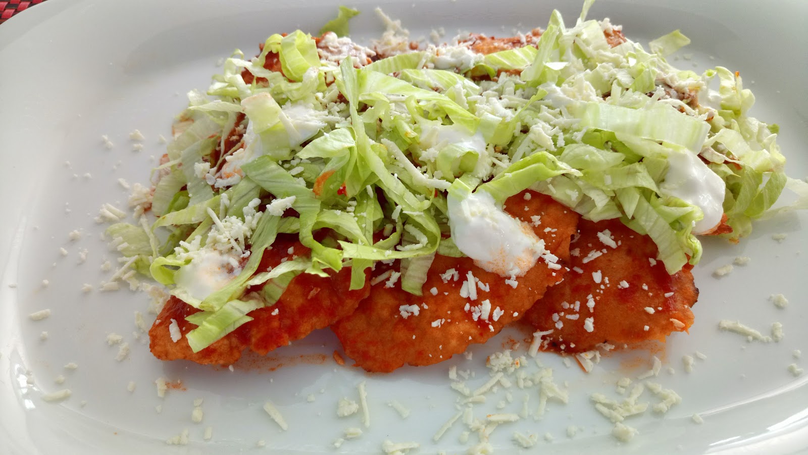 Tiempo de compartir Enchiladas rojas de guajillo