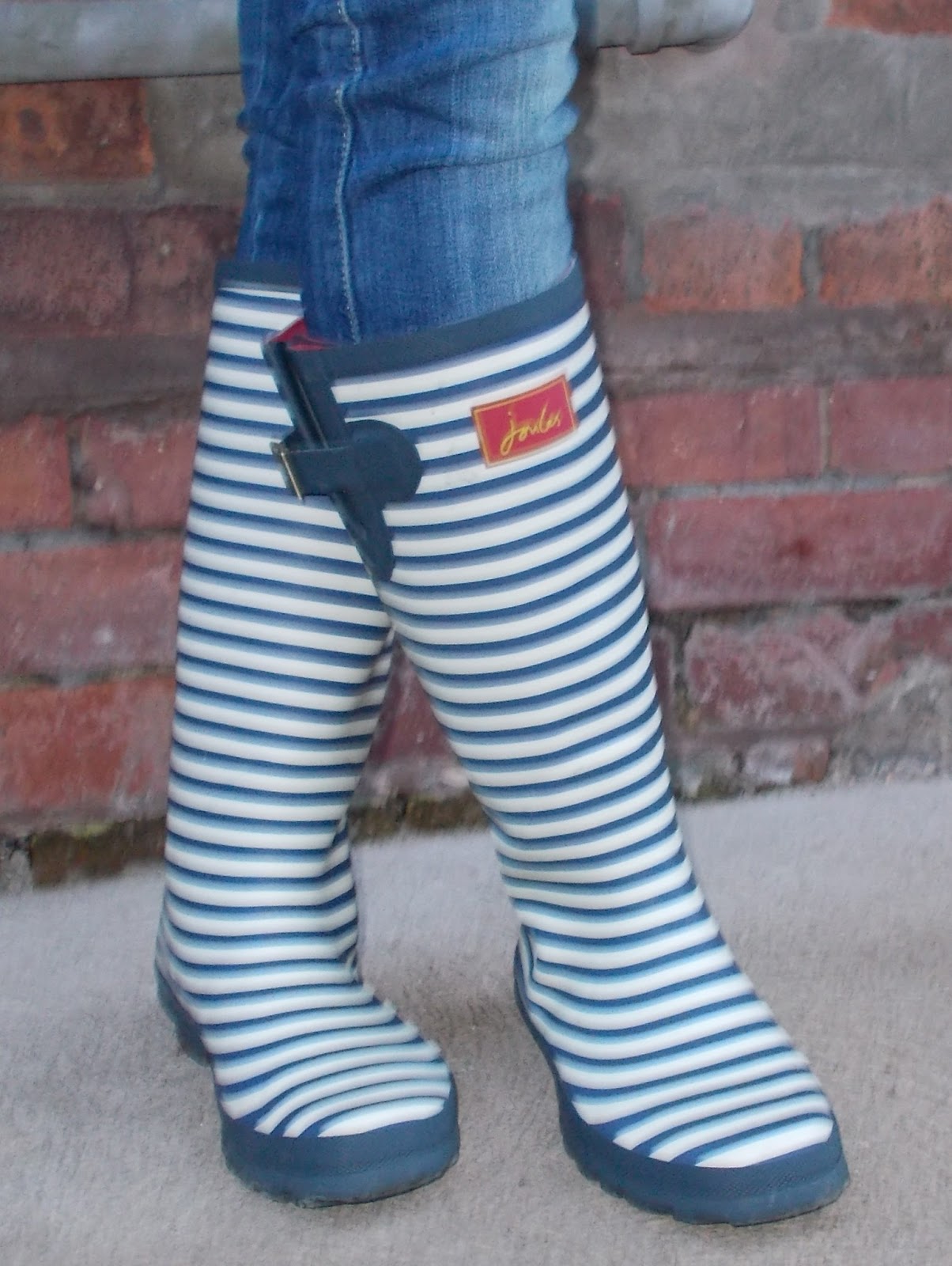 navy joules wellies