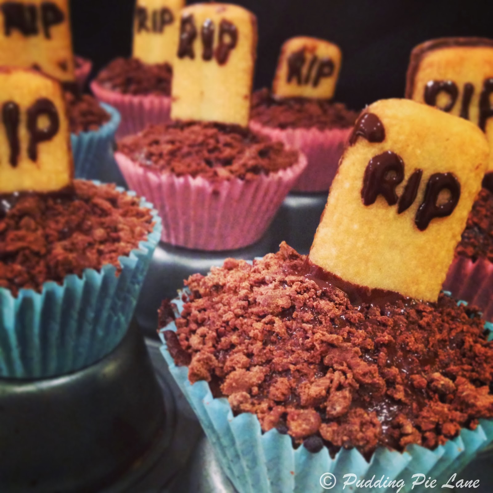 rip cupcakes halloween