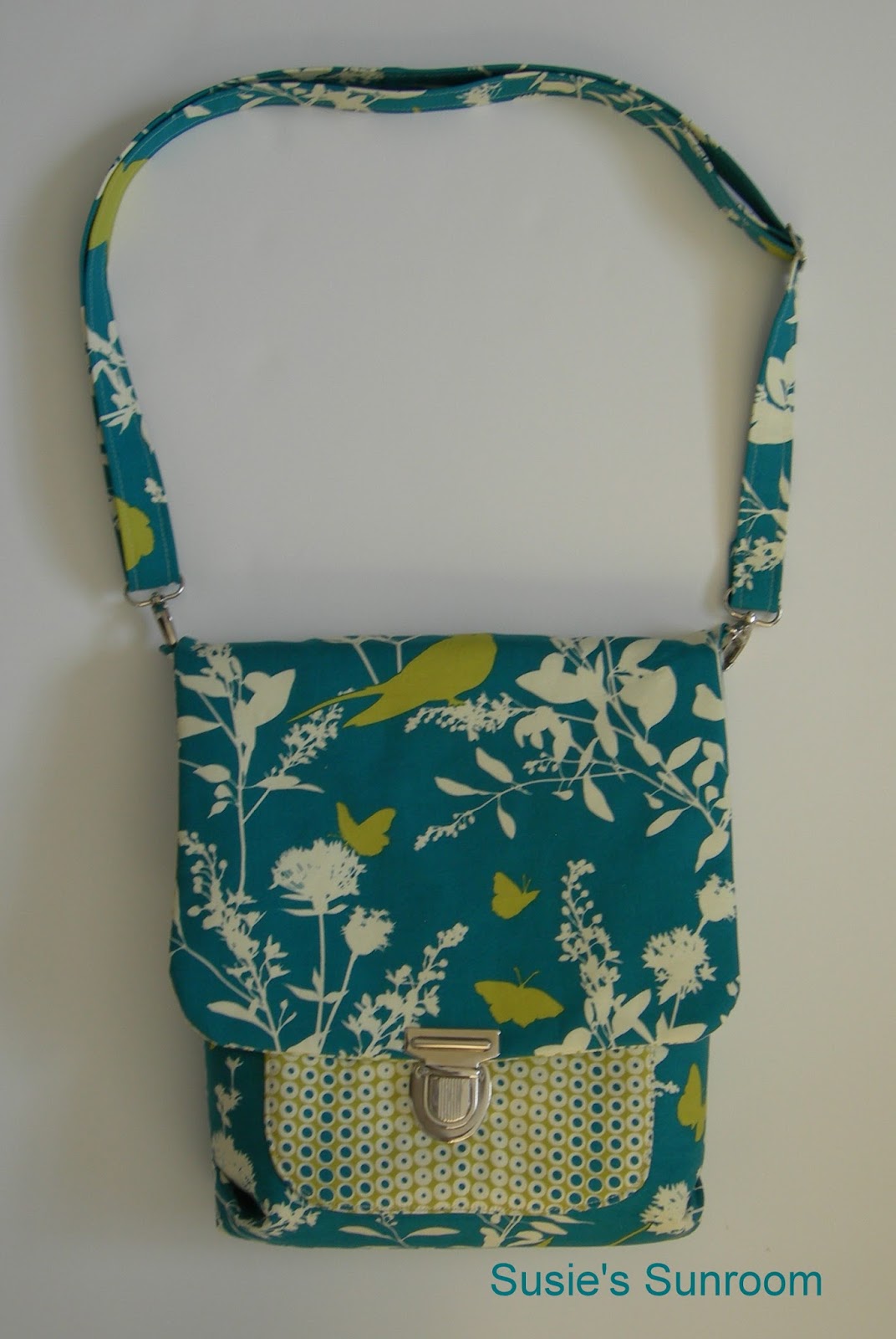 Susie's Sunroom: The Convertible Bag