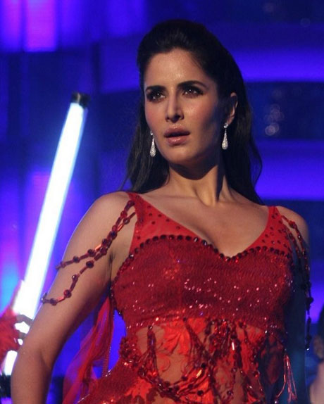 Katrina Kaif - Katrina Kaif's red hot performance at Big IMA Awards - No Watermark