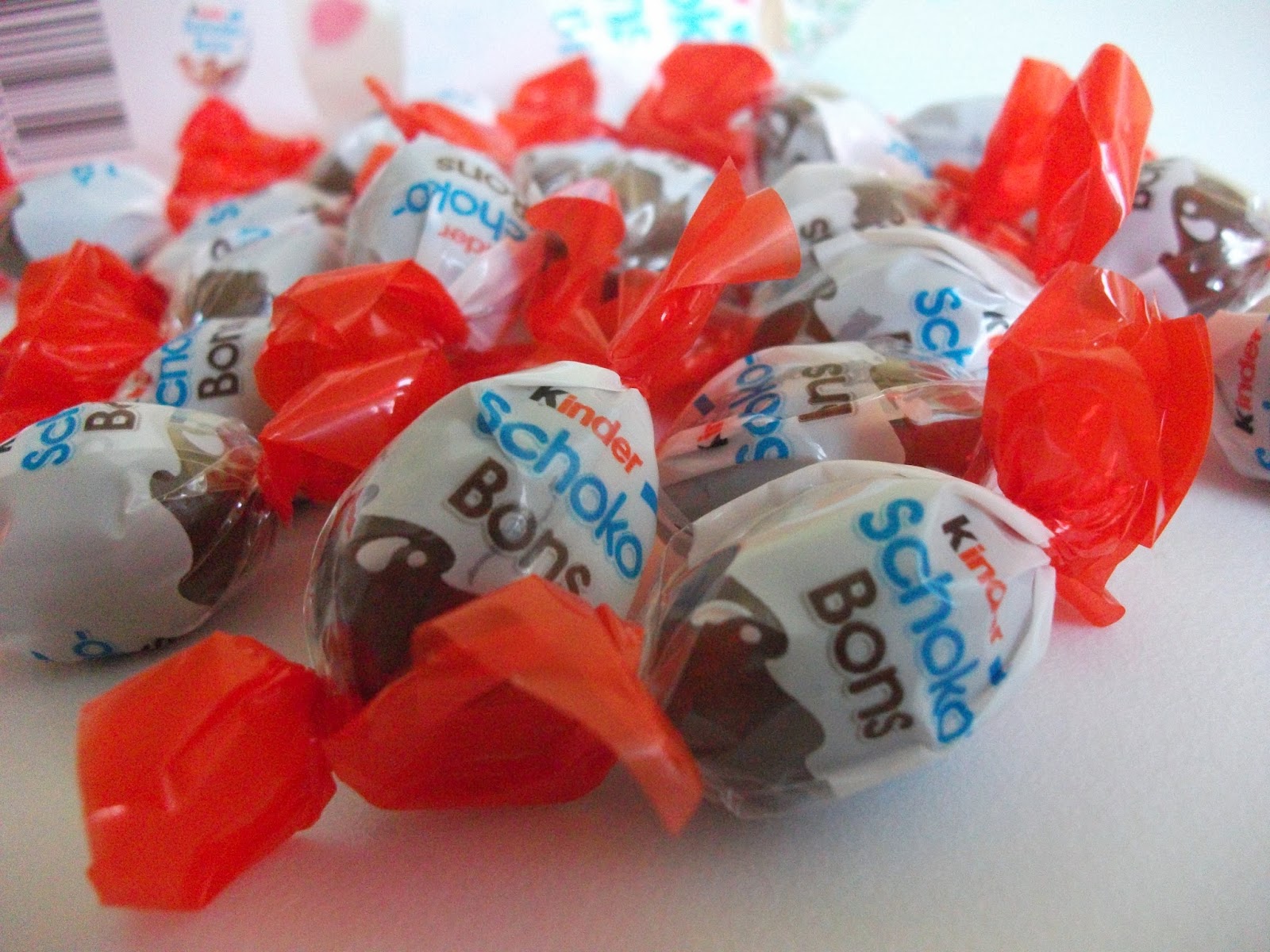 Kinder Schoko-Bons Milky Bites