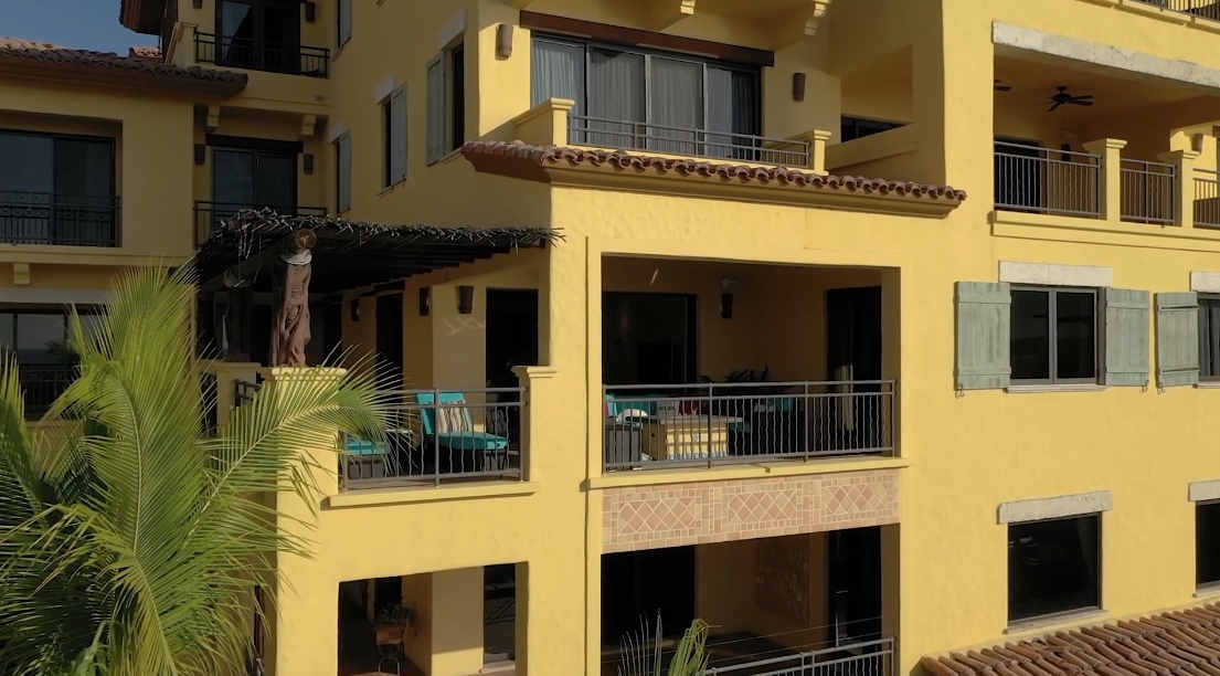 Tour Beach Cabo Condo 1 1-403 vs. 13 Interior Design Photos