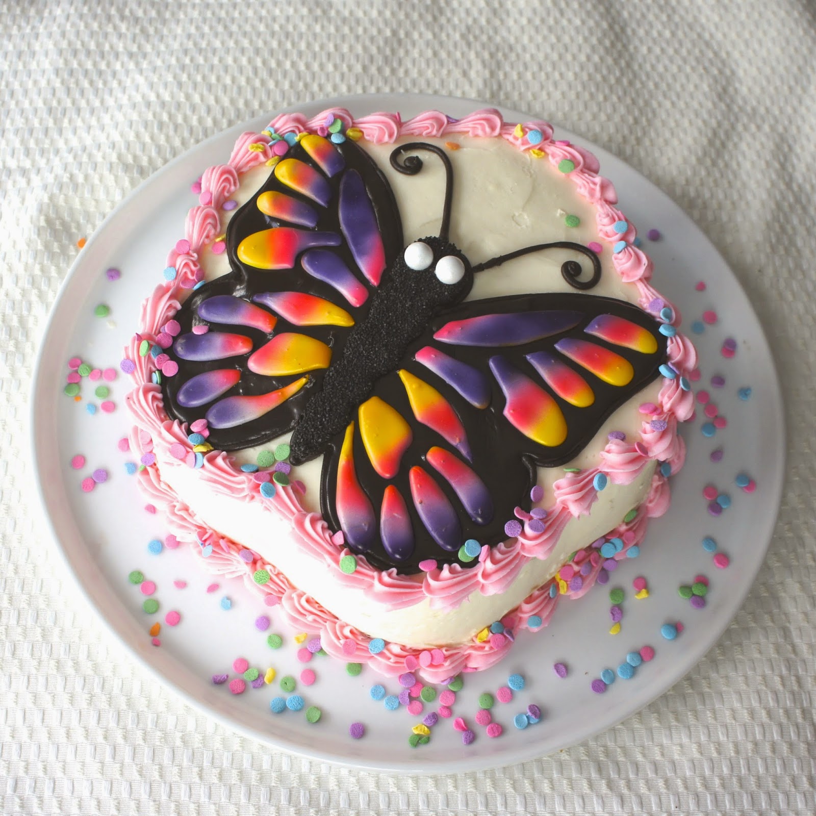 Butterfly cake How to make a buttercream butterfly cake Butterfly cake How to make a buttercream butterfly cake