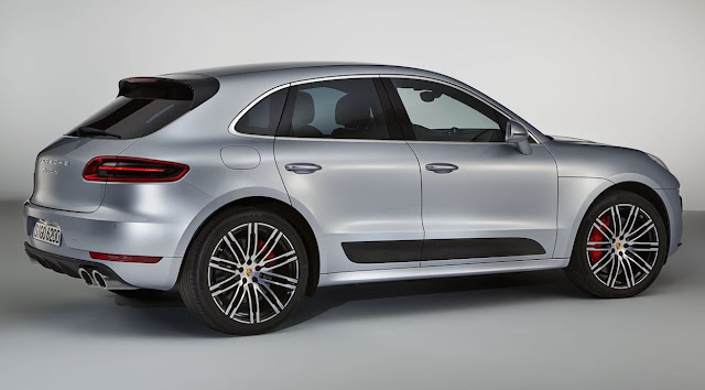 Porsche Macan 2017 Porsche Macan Turbo Performance Package