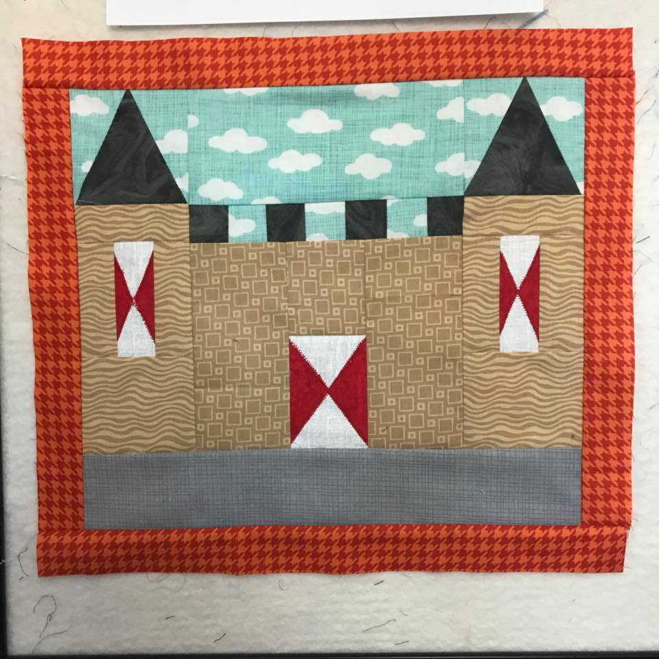 de Jong Dream House 96 Project Linus Mystery Quilt