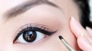Tips Agar Eyeliner Tidak Cepat Pudar News Tips Kesehatan Dan Resep Masakan