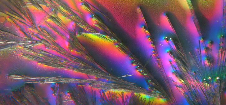 Cristales de aspirina bajo el microscopio