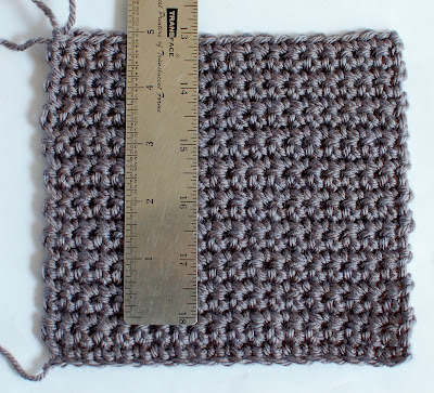 What Is Gauge? | www.petalstopicots.com | #crochet