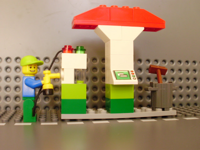 Estação de Serviço - MOD Sets LEGO City 3177 e 5898 Basic
