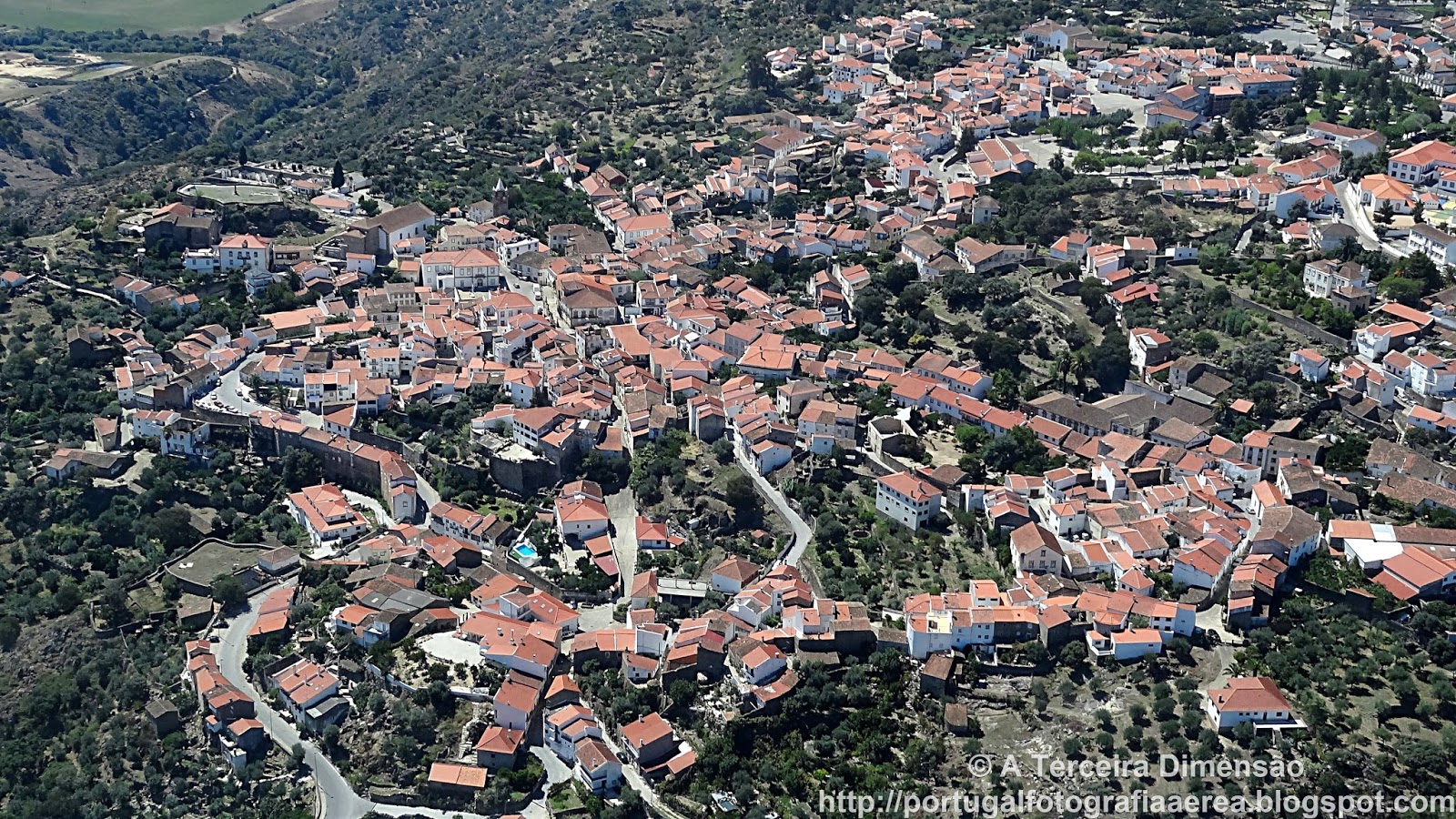 A Terceira Dimensão IdanhaaNova