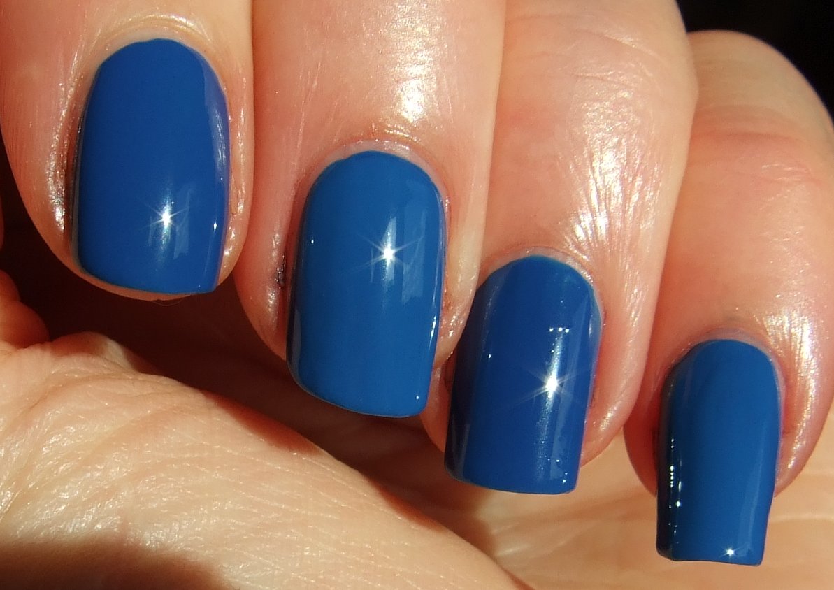 Polishtopia Nails Inc Royal Court