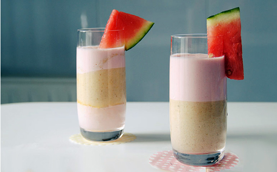 smoothie de plátano y sandía