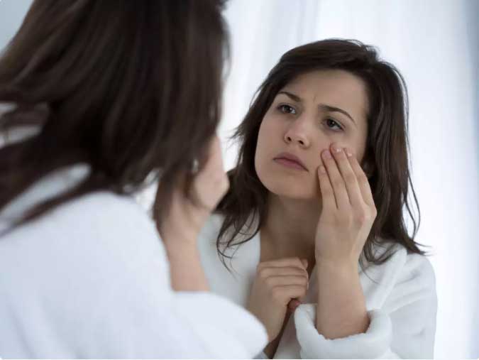 5 Reasons Our Eyes Look Tired Even After Getting A Good Night’s Sleep