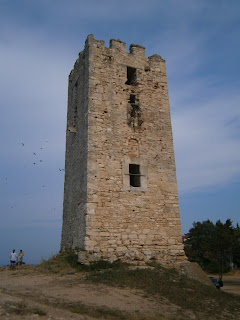 βυζαντινό πύργο στη Νέα Φώκαια Χαλκιδικής