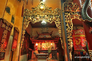 kelenteng hong tiek hian surabaya