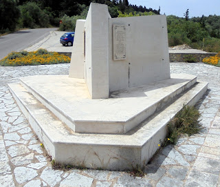 Το μνημείο της εξέγερσης του 1819 στη Λευκάδα