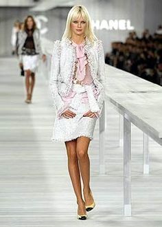 2. My whole ball, got it, here's The situation room (got it). : Melissa