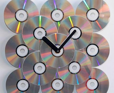 Làm đồng hồ bằng đĩa CD cũ