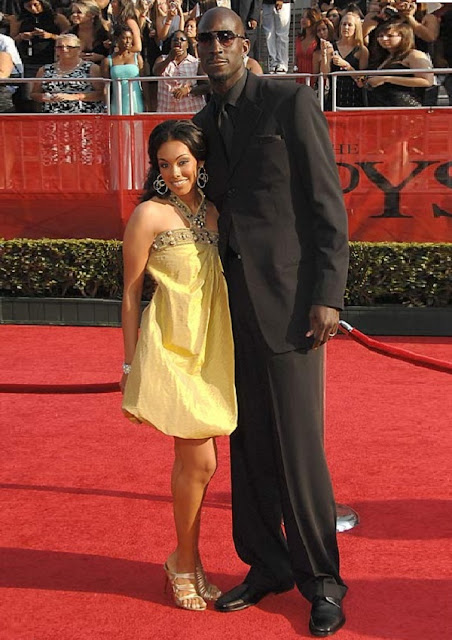 Celebrity Heights | How Tall Are Celebrities? Heights of Celebrities: How Tall are Kevin Garnett