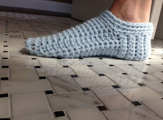 Kriskrafter: Free Crochet Pattern: Ahh Spa Slippers for Women