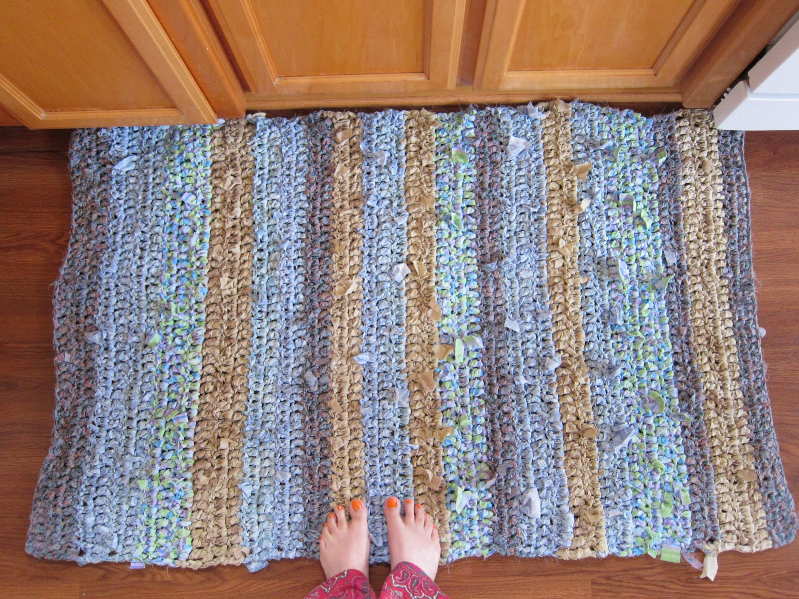 Thinking Out Loud Making a Rag Rug from Old Sheets