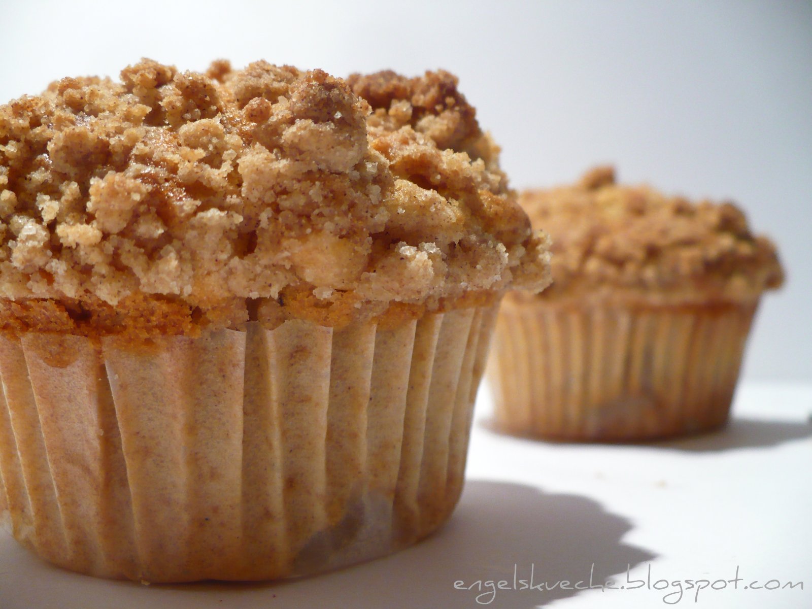Essen aus Engelchens Küche: Apfel-Muffins mit Vollkorn-Zimt-Streuseln