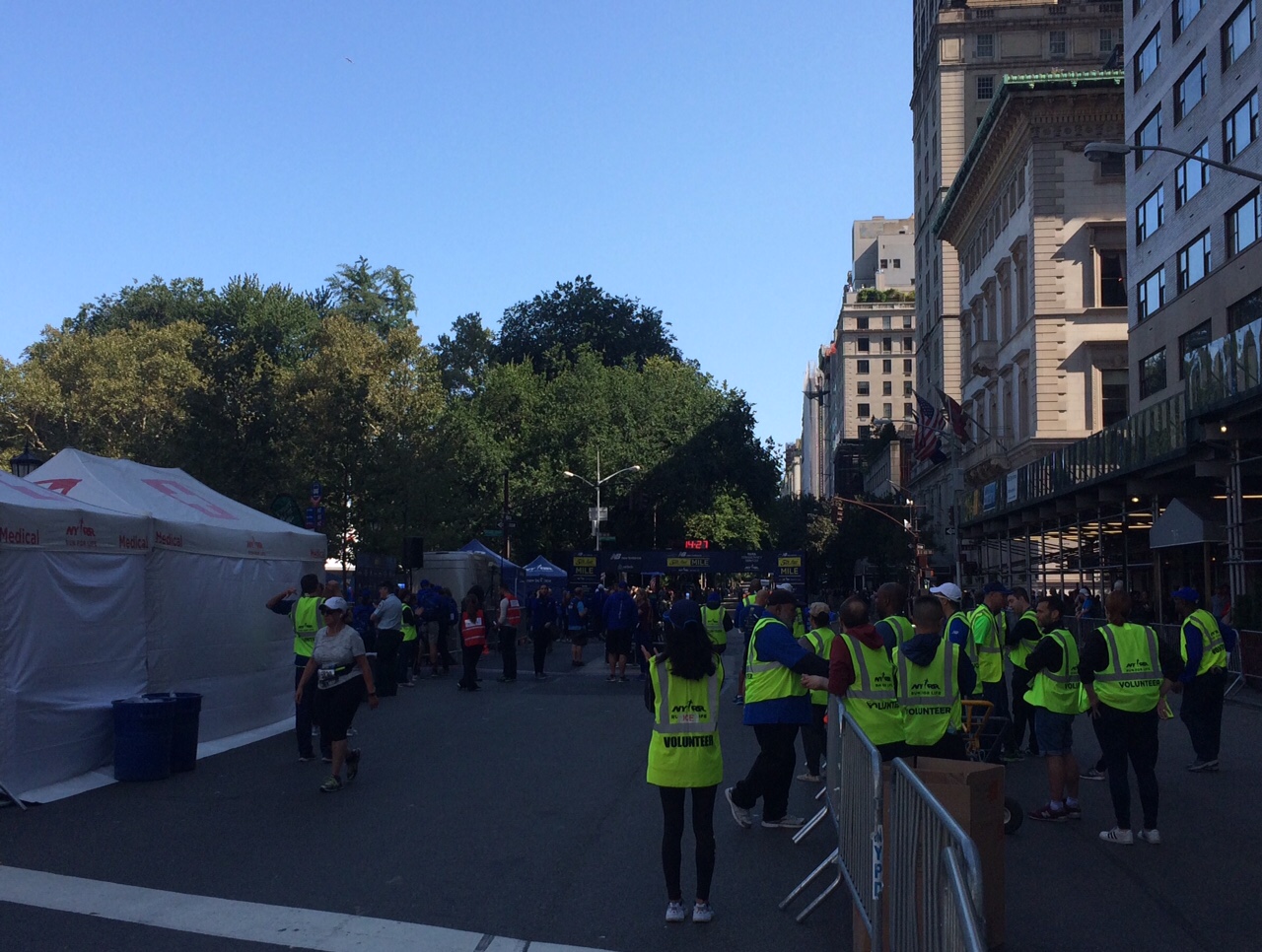 Results 5th Ave Mile 1998 Results 5th Ave Mile 1998