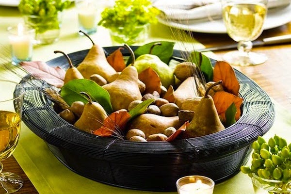 Decorate with leaves and branches