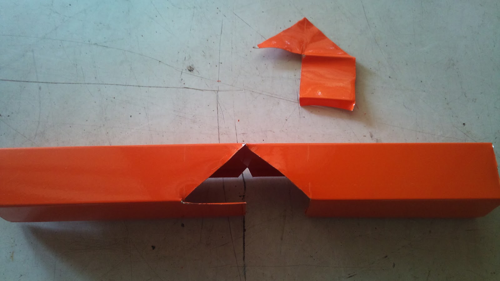 The World Through Electricity How to make 90° angle for trunking