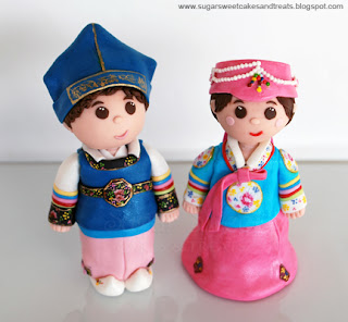Korean Hanbok Doljanchi Cake Toppers, Boy and Girl dressed in traditional 1st Birthday Outfits, Gumpaste.