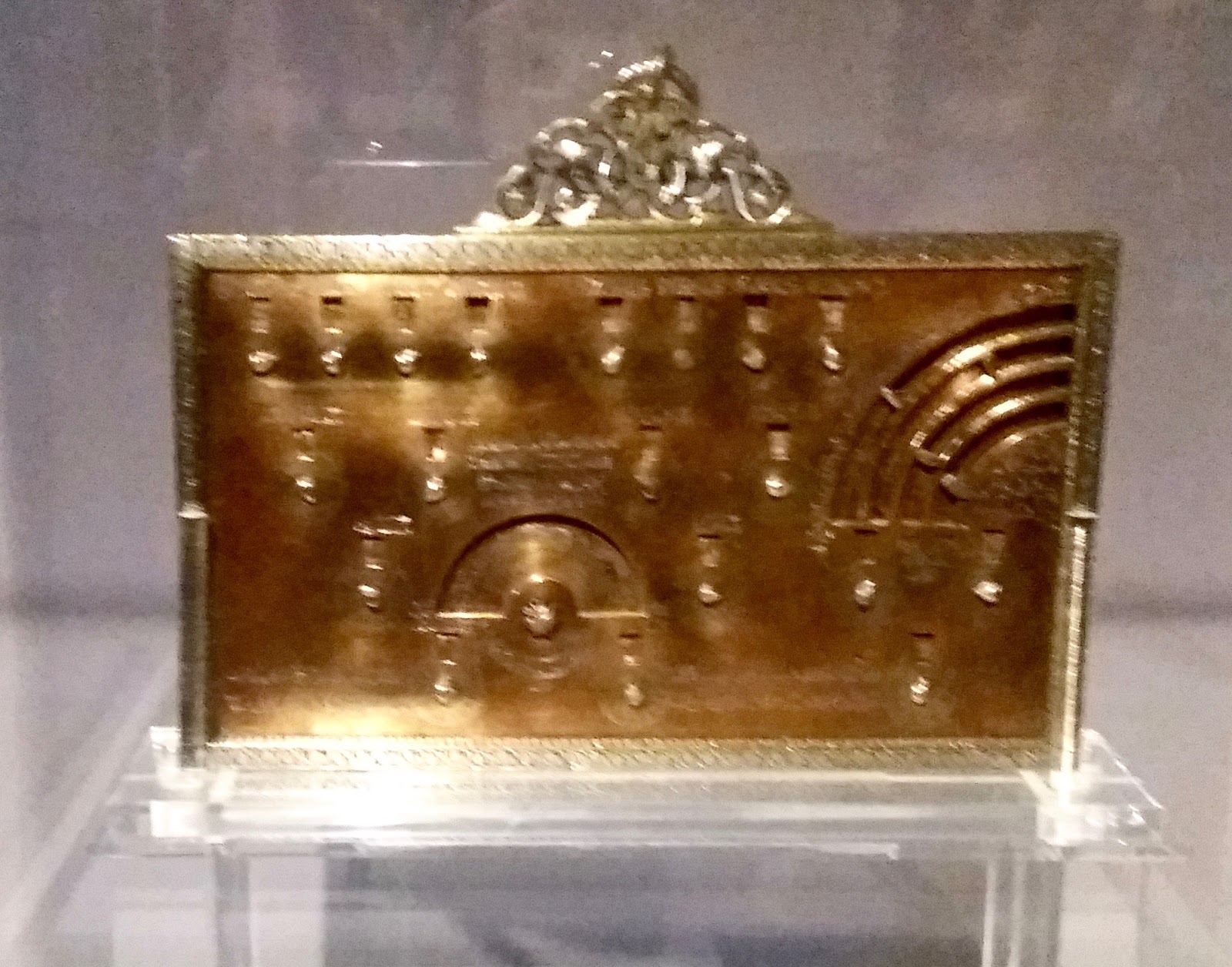 Aprender Viajando Power and Protection. Islamic Art and the