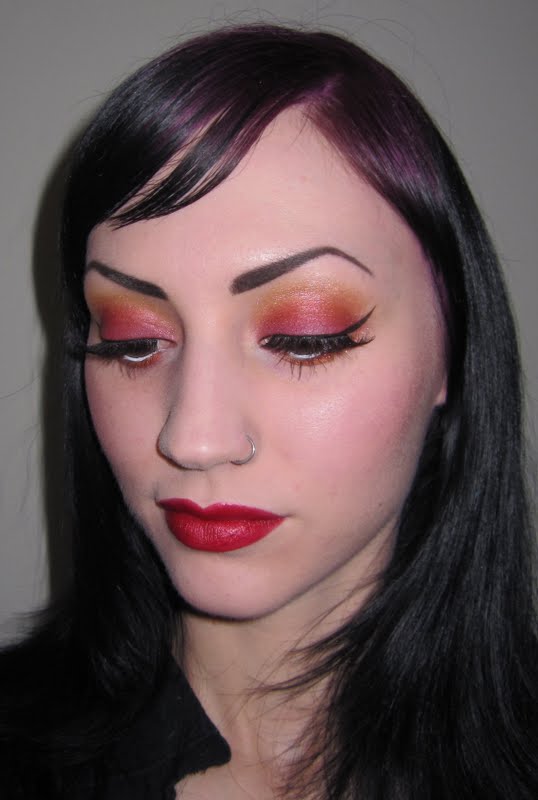 Glitter is my Crack: Sunset Eye Makeup look with Morgana Cryptoria